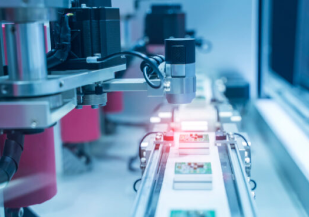 Xu Hướng Tự Động Hóa 2025: OMRON Đồng Hành Cùng Nhà Máy Thông Minh